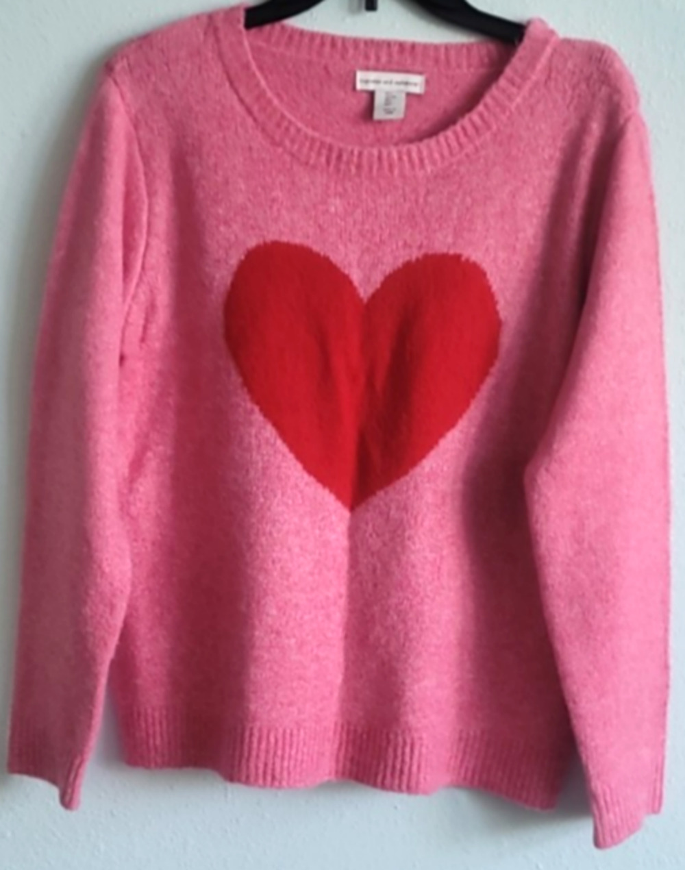 Cupcakes & Cashmere Graphic Pink Heart Pullover Sweater Womens Sz M Valentine